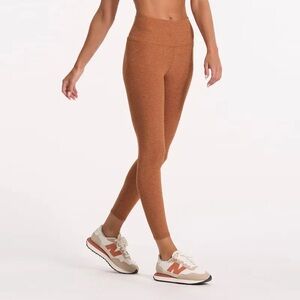 VUORI Clean Elevation Legging Tights size Medium Hazelnut Heather